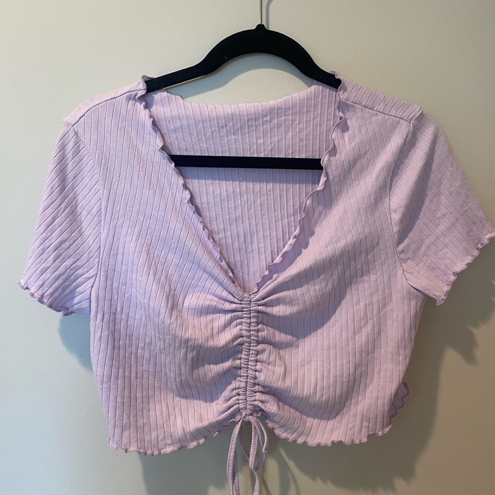Lilac V-neck crop top with drawstring detail